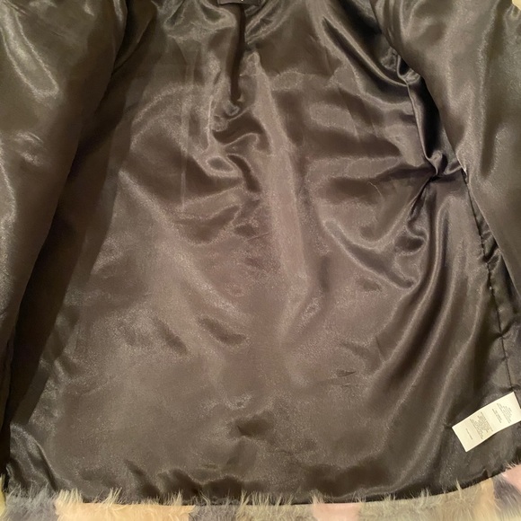 Kidpic Super Cute Fun Fur Jacket - Picture 5 of 7